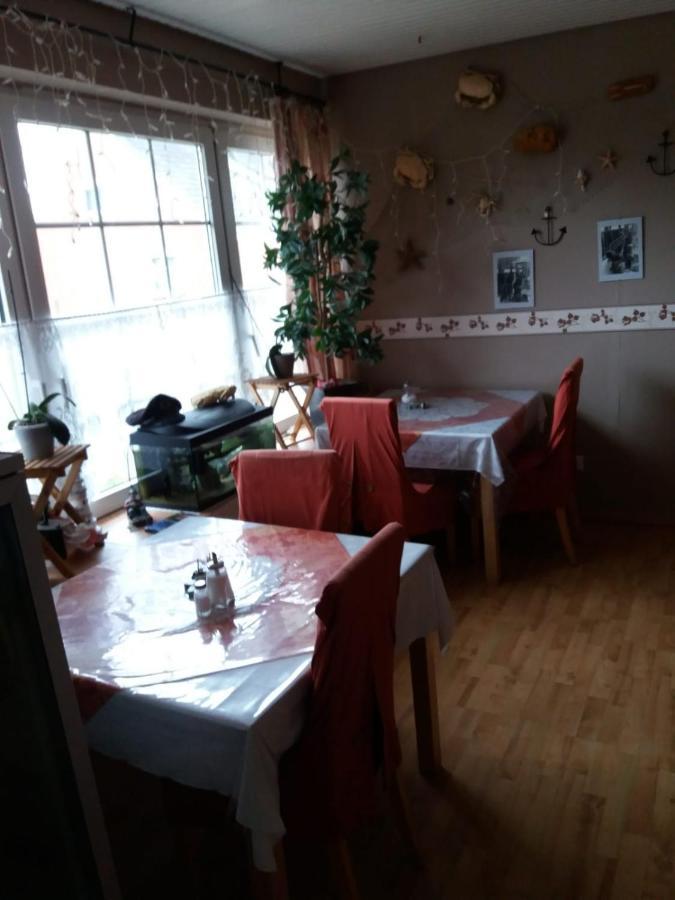 Pension Stuerrad Neuharlingersiel Exterior foto